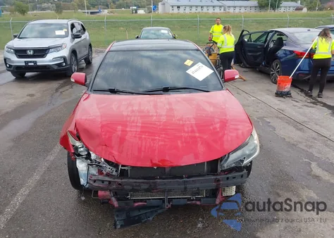 2016 Scion Tc Release Series 10.0 from USA, damaged, VIN JTKJF5C79GJ025582